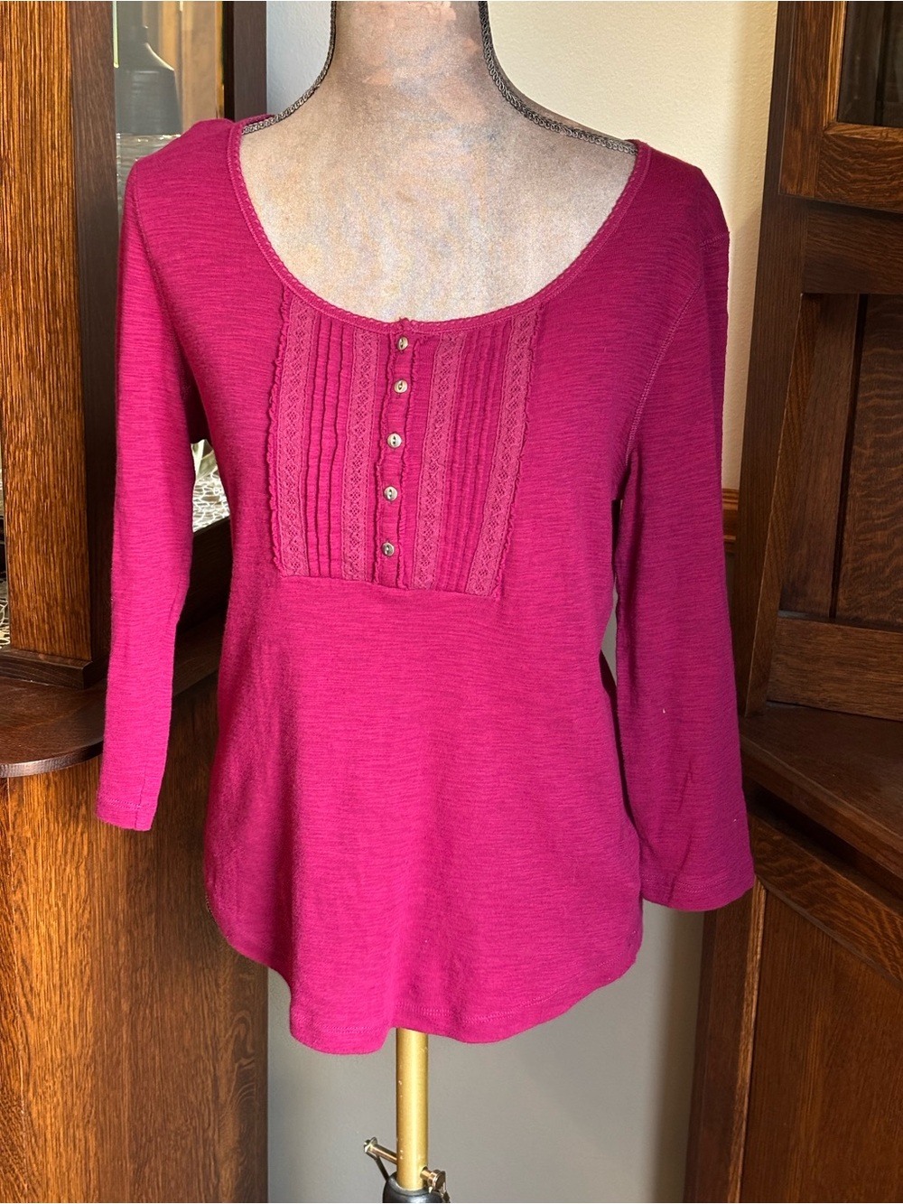 Chaps Raspberry Scoop Neck 3/4 Sleeve Knit Top